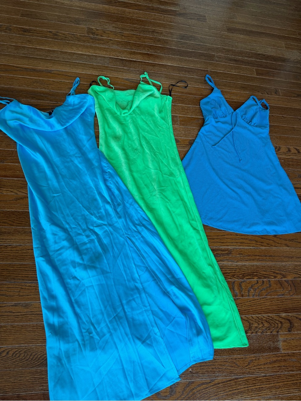 Forever 21 Blue and Neon Green Women’s Dress Lot
